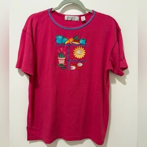 Adorable Vintage Karen Scott Garden Embroidered T-Shirt - Great Condition Size M